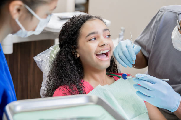 Best Emergency Tooth Extraction in Peridot, AZ